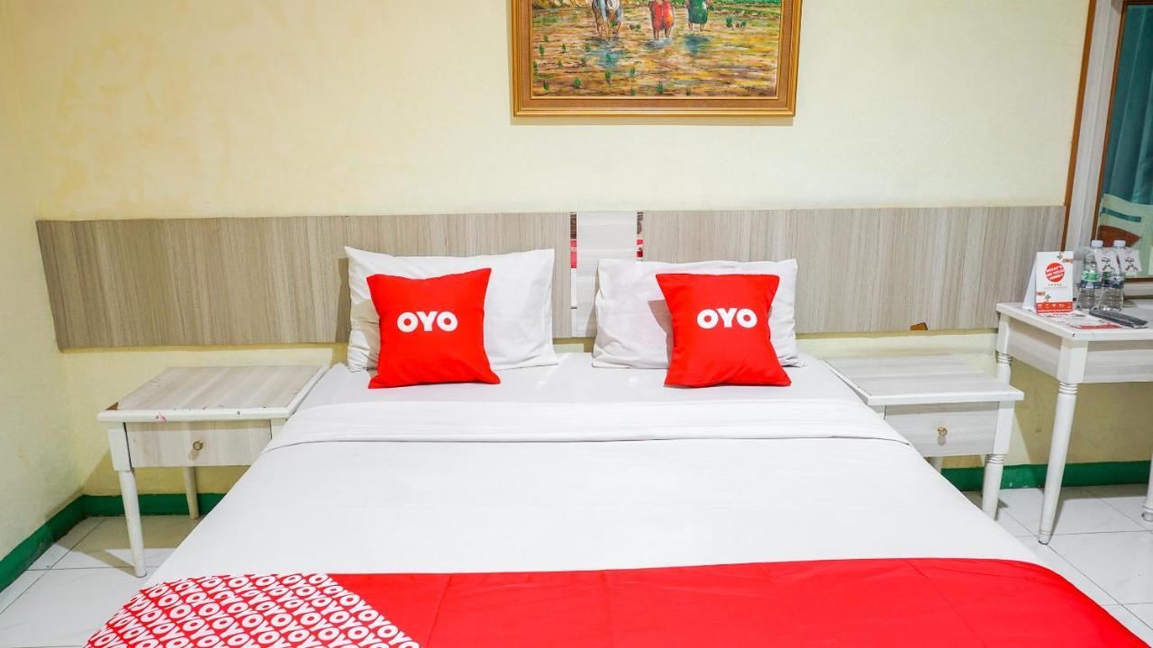 Oyo 2085 Chrysanta Hotel Bandung Exterior photo