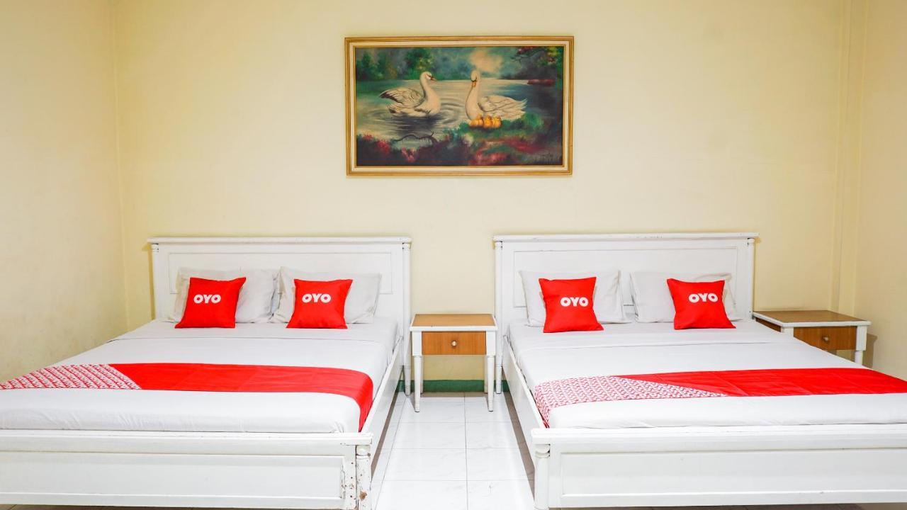 Oyo 2085 Chrysanta Hotel Bandung Exterior photo
